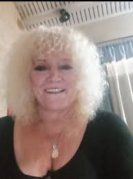 BUENDIA AMIGOS/AS 💖 BUEN LUNES Y EXCELENTE SEMANA PARA TODOS USTEDES !!  COMPARTO FOTELIS DE AYER EN LA COSTA ; A PESAR DEL CLIMA , SIEMPRE  RECOMENDABLE...😄👍