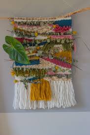 Tissage Vegetal Craspedia Eucalyptus Et Anthurium Bricolages En Tissu Tissage Nouveaux Metiers