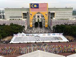 Putrajaya perbarisan dan perarakan sambutan hari kebangsaan 2018 #kitapunya #sayangimalaysiaku #bhtv #nsttv. Perbarisan Hari Kebangsaan 2018 Di Putrajaya Satu Kejayaan Mynewshub