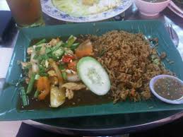 Yang lain lain pun sedap juga. Nasi Goreng Paprik Ayam Had To Wait About 40 Mins For It Flickr