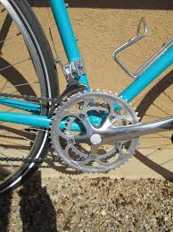 Image result for Bleu Moyen 1989 ARO