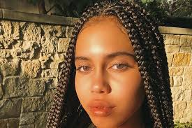 So cute asia and her lil sis bella blu :d how sweet. Asia Monet Ray Is Blessing Instagram While Social Distancing With Gorgeous New Pics Glitter Magazine