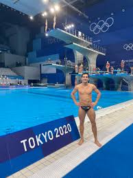 To fasten with spikes, or long, large nails. Lapatriamx On Twitter Diving Mex Rommelpacheco Se Reporta Listo Olympics Clavados Rommel Pacheco