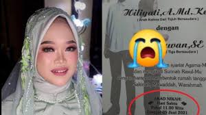 Nampak dalam foto tersebut penghulu dan pengantin memakai masker dan sarung tangan saat ijab. Padahal 5 Hari Lagi Menikah Bidan Hiliyati Dari Marang Meninggal Dunia Kecelakaan Di Labakkang Tribun Timur