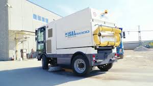De la balayeuse mécanique à la balayeuse autoportée tous les modèles sont pratiques, efficaces et offrent un. Karcher Mcm 600 Mechanische Veegwagen Balayeuse Mecanique 6m Youtube
