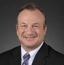 Chris Hollman's Instagram, Twitter & Facebook