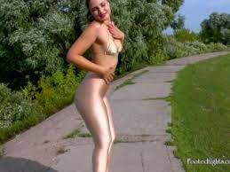 Slimgirl detti flexible in shiny spandex. Slimgirl Detti Flexible In Shiny Spandex Youporn Red