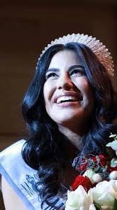 Sheri Merrick's Instagram, Twitter & Facebook