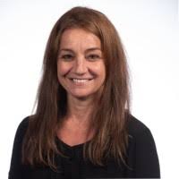 Ana Nixon's Instagram, Twitter & Facebook