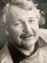 Trying to get some more interaction images in my sets after some feedback 