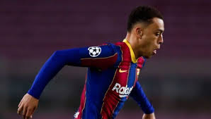 فيديو ملخص مباراة برشلونة ودينامو كييف في دوري أبطال أوروبا مع الأهداف Jersey Sports Sports Jersey