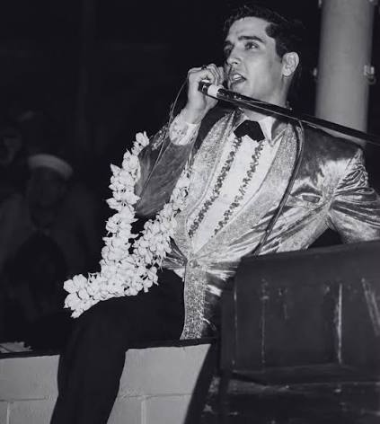 March 25, 1961 · Bloch Arena, Pearl Harbor — At just 26 years old, Elvis  Presley stepped onto the stage wearing a fresh kīpū lei and a shimmering  gold lamé jacket,