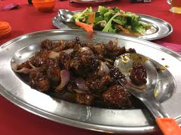 Kedai juga menyediakan berbagai jenis makanan, seperti snack, makanan berat, cemilan, minuman yang nikmat serta banyak sajian makanan dan minuman lainnya. Chili Chicken Picture Of Kedai Makanan Laut Kebun Kelapa Klang Tripadvisor