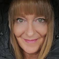 Pauline Devine ❤️ Memecoin