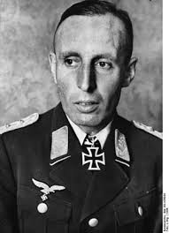 The Lions of Carentan Part I: Paratrooper vs Paratrooper