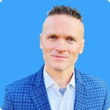 Derek Harris's Instagram, Twitter & Facebook