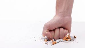 İlk zamanlarda sigara tiryakilerinin elle sardığı sigara, daha sonra makinelerde sarılmaya başlandı. Koronavirus Sigara Birakmanin Onemi Anadolu Saglik Merkezi