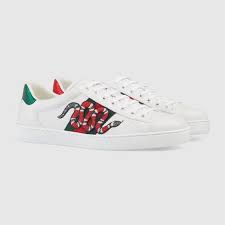 Chuck taylors are unisex shoes, meaning they are the same shoes for both men and women. Men S Ace Sneaker White Leather With Kingsnake Gucci Us