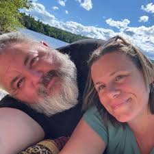 HP 15-ra006na 15.6 Intel Celeron N4000 (1.1 GHz base frequency, up to 2.6  GHz burst frequency, 4 MB cache, 2 cores) 15.6 "diagonal HD SVA BrightView  micro-edge WLED-backlit, 220 nits, 45% NTSC (