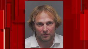 Self-proclaimed 'dopest lawyer in town' arrested for violating bond  conditions