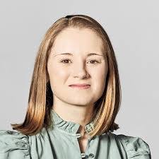 Zoe Reich's Instagram, Twitter & Facebook