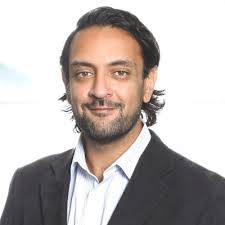 I'm so excited to announce I've joined Dana-Farber Cancer Institute's  Planning and Consulting team as a Senior Consulting Manager! (And no I was  not crying in this picture, it was just really