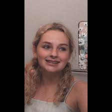 Hi! I'm new to this group. I recently joined because LaLa told me to!🤘🎶😊