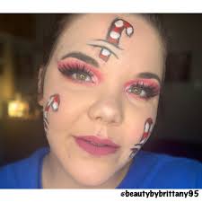 can't wait to fill my vanity with such a pretty makeup .💅😍 . .  #fblifestyle