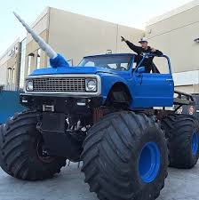 Rob Dyrdek Bought A Unicorn Monster Truck On Cyber Monday Monster Trucks Rob Dyrdek Cool Trucks