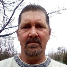 What else can you put in a 1998 425 magnum transmission ? I'm gonna tell  you right now I ain't using Polaris AGL It's a beater I got for free ,so I