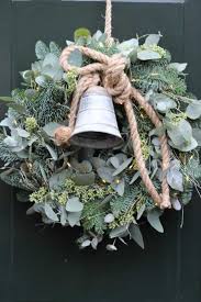 Kerst Deurkrans 26 November 2018 Decoratie Rustikaleweihnachten Weihnachtsdeko Weihnachten Rustikale Weihnachten Turkranz Weihnachten