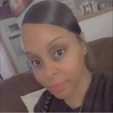 Drive-thru safari park with exotic animals? It's unforgettable!