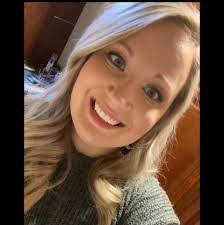 Aimee Lamontagne's Instagram, Twitter & Facebook