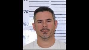 Police: Davenport man admitted to taking inappropriate pictures, recording  women in public