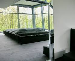 Ion druţă, născut la 3 septembrie 1928 în horodişte, judeţul soroca, românia este un scriitor, poet, dramaturg şi istoric literar din republica moldova casa mare este una dintre cele mai reprezentative piese în acest sens, pentru că înglobează componentele, dominantele dramaturgiei lui ion druţă. The Impressive Residence Of Romanian Billionaire Ion Å£iriac