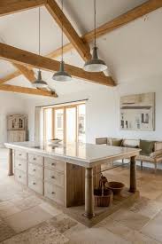stunning english country kitchen design