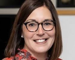 Justine Nagan to leave AmDoc/'POV'