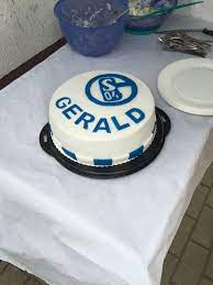 Weitere ideen zu schalke torte, schalke, kuchen und torten rezepte. Fondant Cake Schalke 04 Schalke Torte Partyessen Kuchen