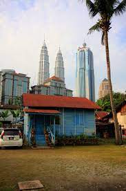 Nak ambik gambar rumah biru di kampung baru. Rumah Biru Di Kampung Baru Rumah Karlos Di Bukit Nanas Ini Blog Dr Singa