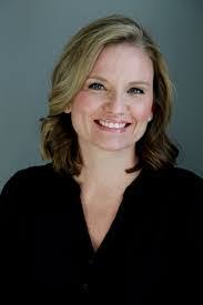 Tracy Vadnais's Instagram, Twitter & Facebook