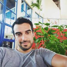 Is there a legal size limit that golf manufacturers are aloud to make there  golf clubs before they are deemed illegal. Ive had this regency greenkiller  1 for a number a years.