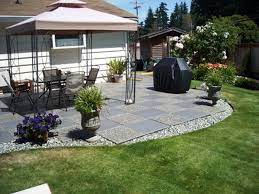 10 Best Small Patio Ideas To Amazing Your Front Yard Home Landscaping Patio Design Backyard Patio Designs