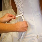 How To Put A Corset Back In A Wedding Dress Ehow Corset Back Wedding Dress Dress Zipper Corset Back Dress