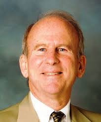 Larry Fleischer's Instagram, Twitter & Facebook