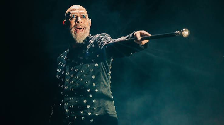Cruel World Fest Brought Dark Music into the Daylight: Concert Review