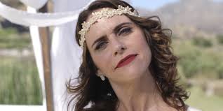 Transparent Season 2 Premiere Is Chaotic and Wonderful