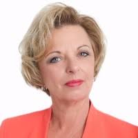 40+ perfiles de «Stepanski»