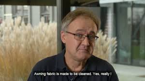 Alle etappes om een zonwering goed te reinigen