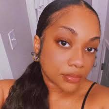 nayy. (@delnayciaaa)