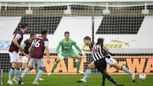 Aug 26, 2021 · newcastle united's dwight gayle let steve bruce down vs burnley in the carabao cup. Newcastle United 3 1 Burnley Callum Wilson Double Helps The Hosts Move Up To Sixth Bbc Sport